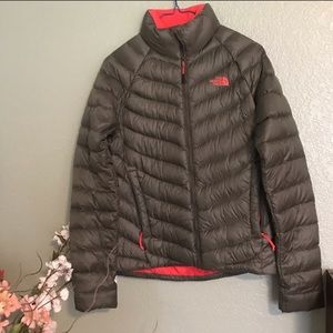 THE NORTH FACE Puffer Jacket